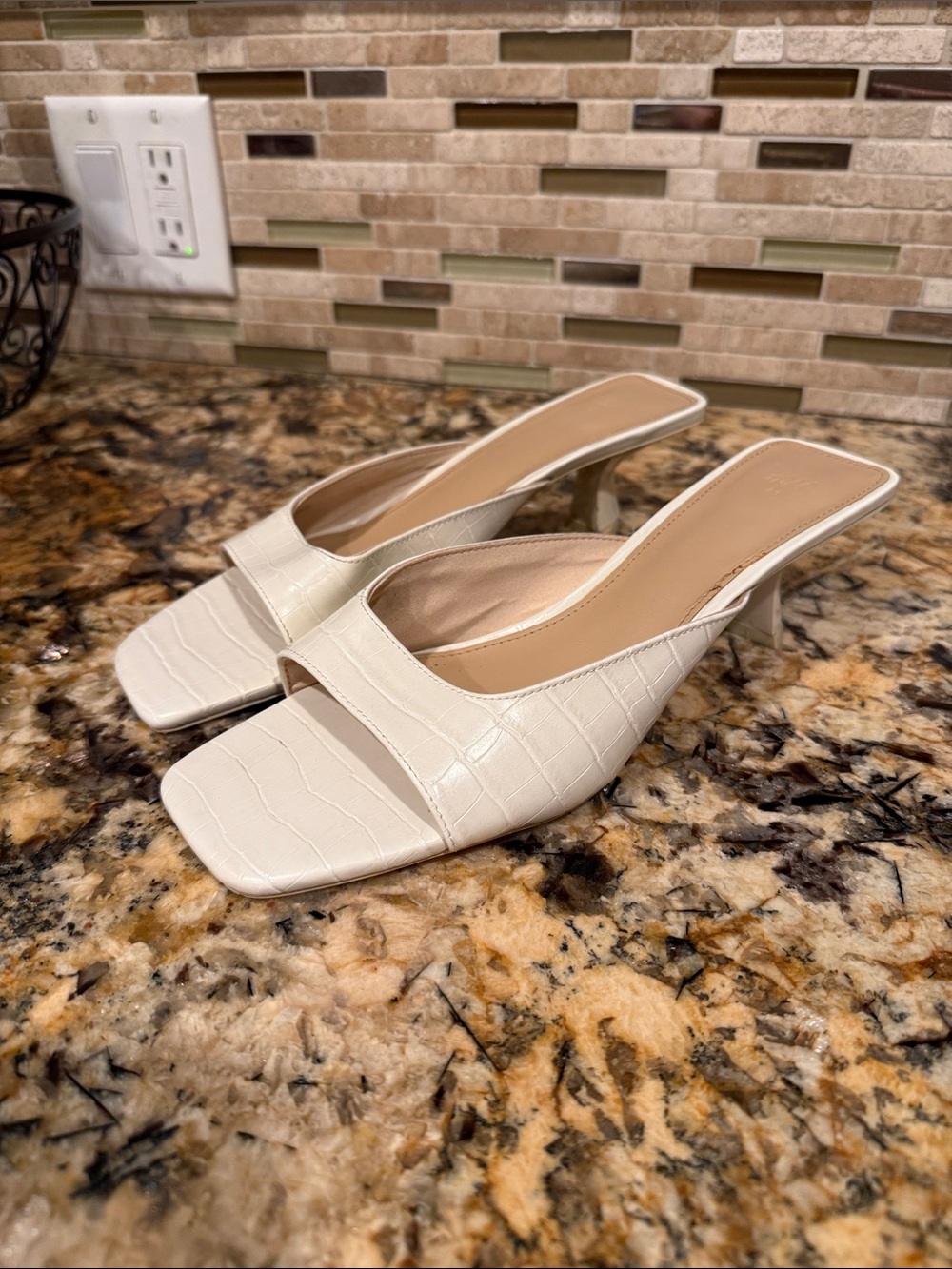 H&M Cream Croc-Embossed Square-Toe Mule Heels